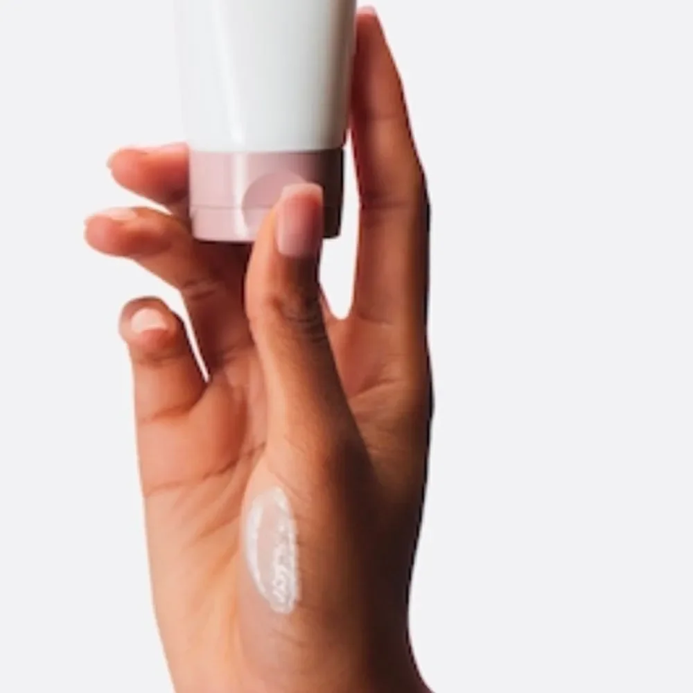 NIB Mary Kay Exfoliating Scrub 3Fl.Oz/88 ml